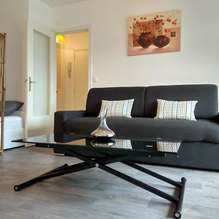 Budget Apart With Balcony And Great View Saint-Denis-en-Margeride Exterior foto